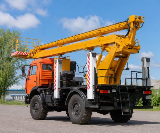 Аренда автовышки в Каменске-Уральском и Свердловской области